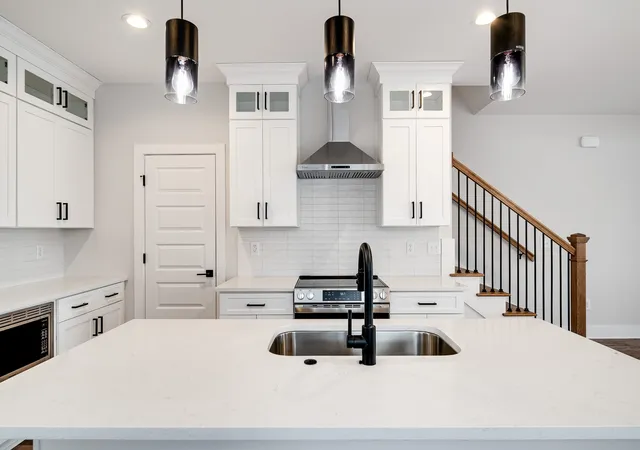 2nd image of 2120 Burns St, Nashville, TN 37216 | MLS# 3000106