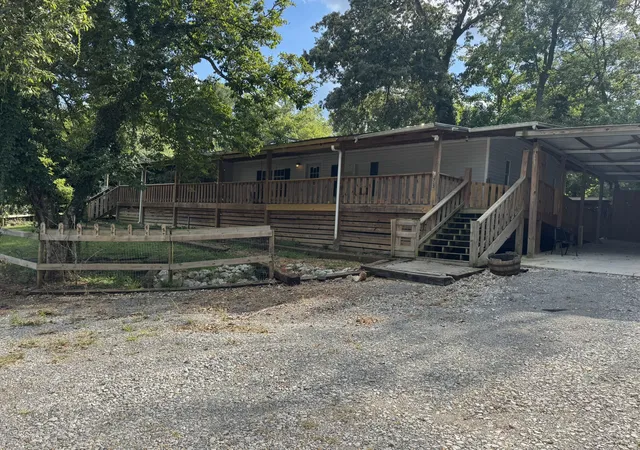 2nd image of 303 N Porter St, Winchester, TN 37398 | MLS# 2999576