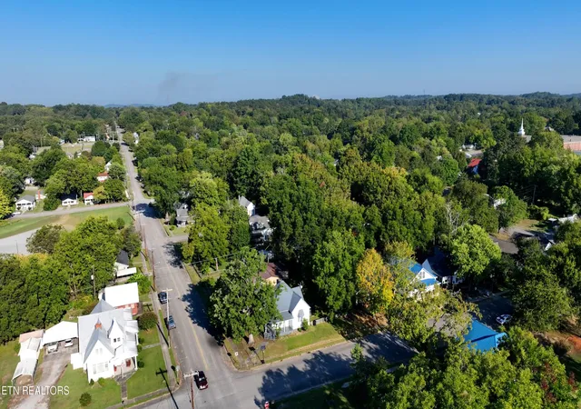 Homes for sale in Etowah, TN | 430 Ohio Ave, Etowah, TN 37331 | MLS# 3243012