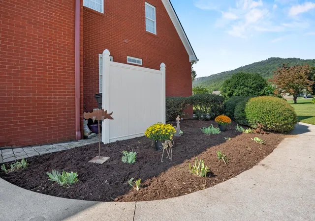 5th image of 825 Dennis Avenue, Jasper, TN 37347 | MLS# 3051464