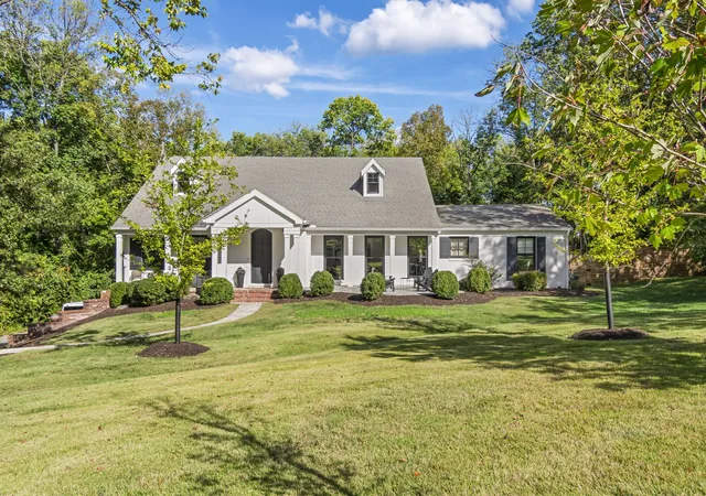 3rd image of 849 Forest Acres Dr, Nashville, TN 37220 | MLS# 3015839