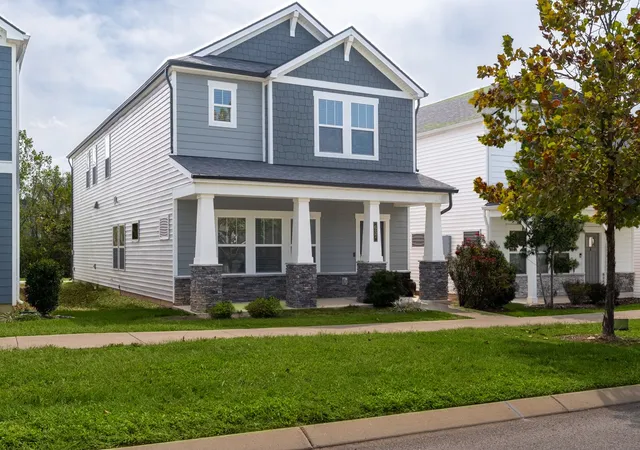 1st image of 637 Taylor Bend Rd, Columbia, TN 38401 | MLS# 3002781