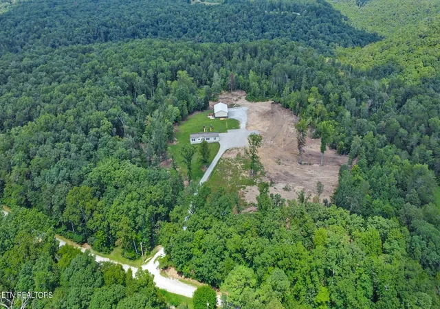 5th image of 1638 Ryan Rd, Crossville, TN 38571 | MLS# 3000488