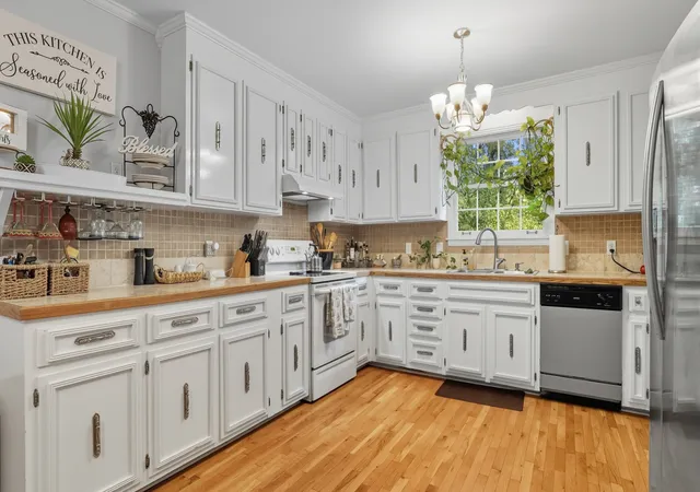 2nd image of 200 Sequoyah Trl, Hendersonville, TN 37075 | MLS# 3001080