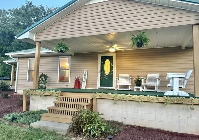 Homes for sale in Cumberland City, TN | 2208 Hwy 46, Cumberland City, TN 37050 | MLS# 3000962