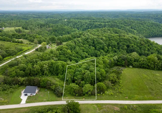 Photo 3 of Land for sale at 0 Lake Blf Rd, Baxter, TN 38544 | MLS# 3000924 | Listing updated on 2026-04-15