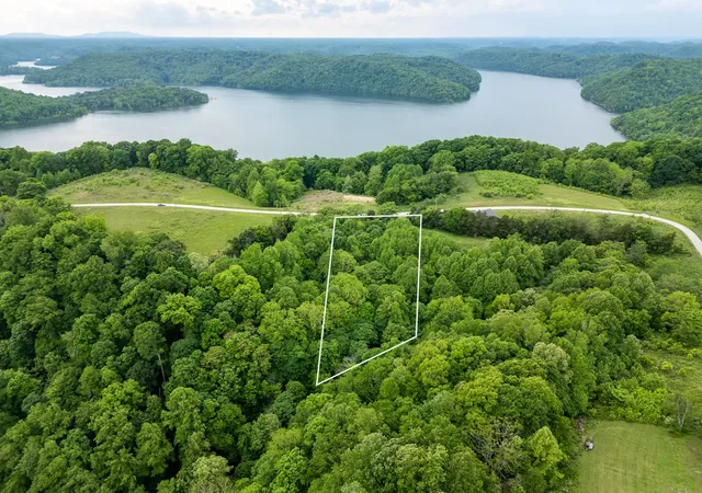 Photo 3 of Land for sale at 0 Lake Blf Rd, Baxter, TN 38544 | MLS# 3000924 | Listing updated on 2026-04-15