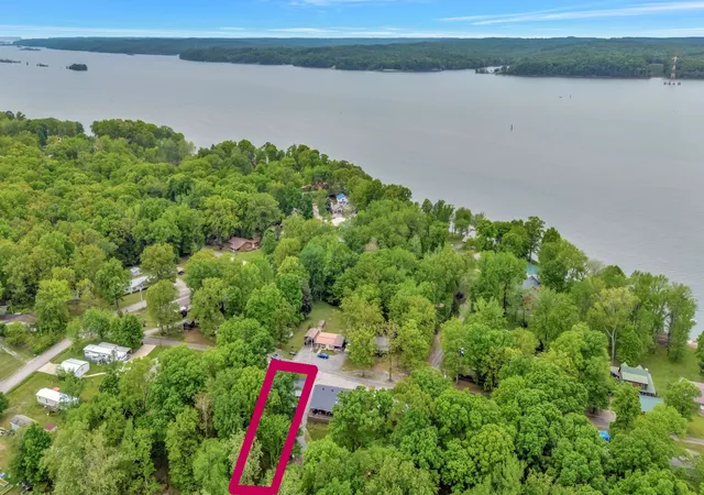 Homes for sale in Dover, TN | 110 Fox Squirrel Dr, Dover, TN 37058 | MLS# 3001031