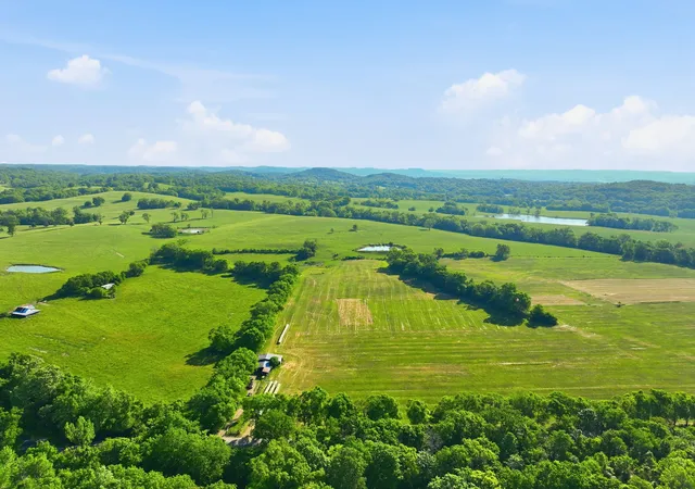 11th image of 1 Deshea Crk Rd, Gallatin, TN 37066 | MLS# 3037265