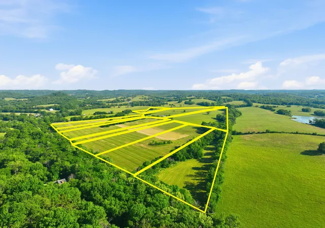 2nd image of 7 Deshea Crk Rd, Gallatin, TN 37066 | MLS# 3037259