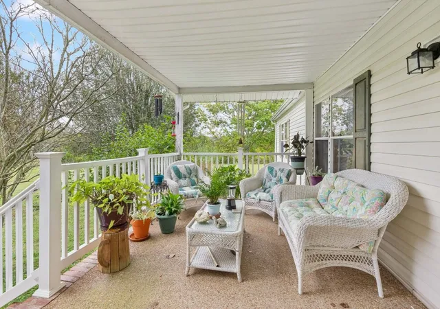 2nd image of 163 Gant Rd, Shelbyville, TN 37160 | MLS# 3002753