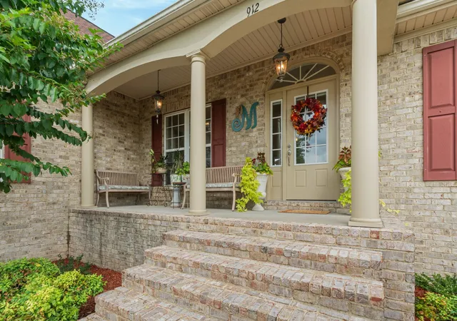 3rd image of 912 Dobbins Pike, Gallatin, TN 37066 | MLS# 3001725
