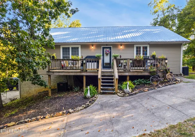 1st image of 2750 Tn 72, Maryville, TN 37801 | MLS# 3165957