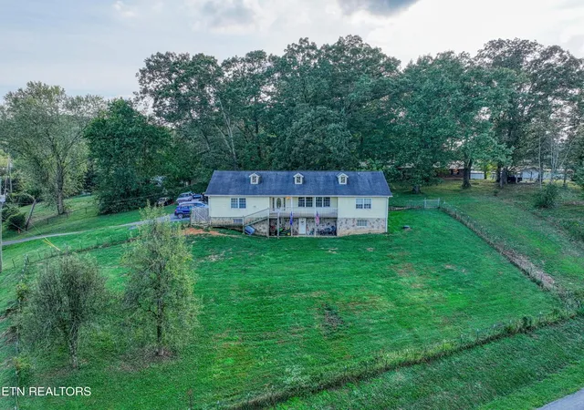 Photo 1 of Single family home for sale at 2215 Island Blvd, Sevierville, TN 37876 | MLS# 3073679 | Listing updated on 2026-09-14