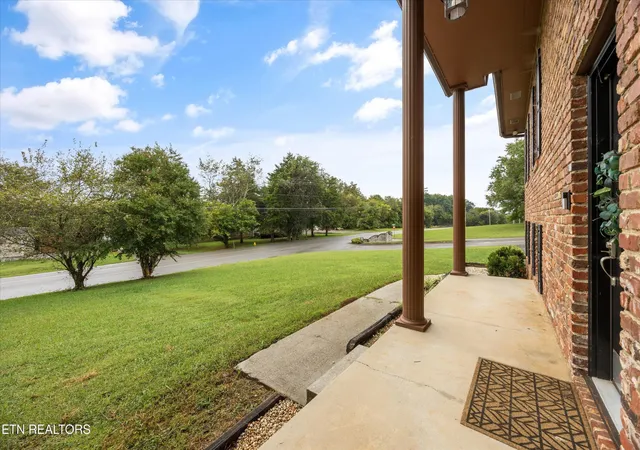 3rd image of 100 Foster Dr, Lenoir City, TN 37772 | MLS# 3098024