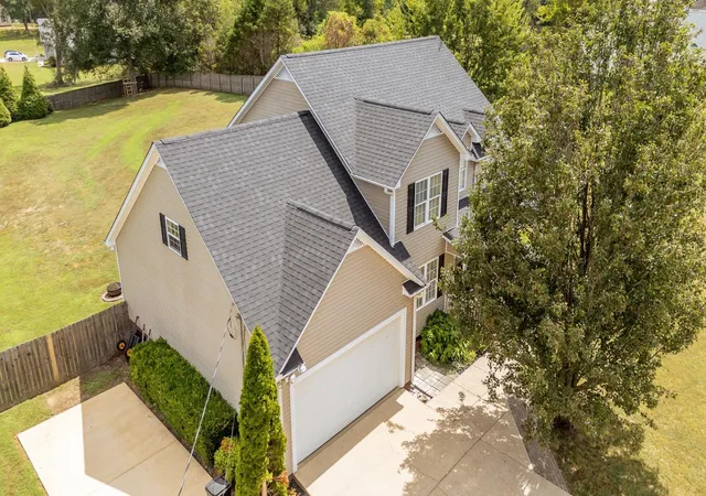 Photo 3 of Single family home for sale at 75 Cassandra Way, Savannah, TN 38372 | MLS# 3013292 | Listing updated on 2025-11-22