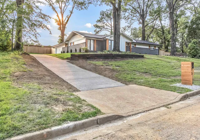 3rd image of 233 Lynnfield St, Memphis, TN 38120 | MLS# 3153456