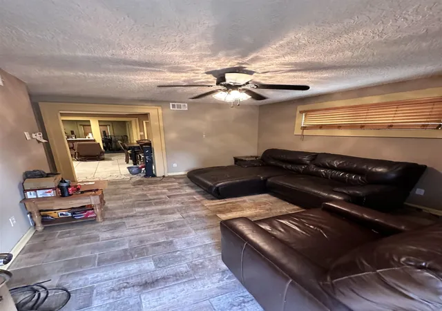 1st image of 2762 Overton Crossing Rd, Memphis, TN 38127 | MLS# 3038593