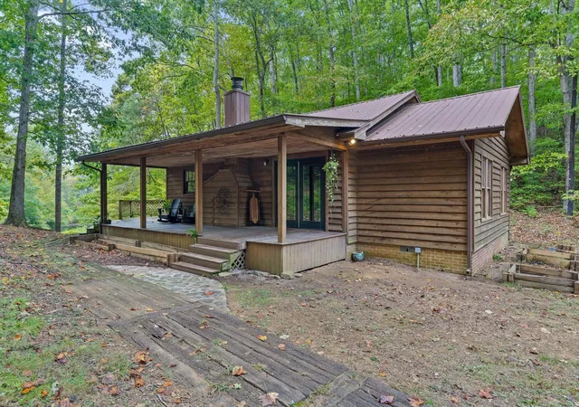 1st image of 2200 Ridge Road Se, Dalton, GA 30721 | MLS# 3002845