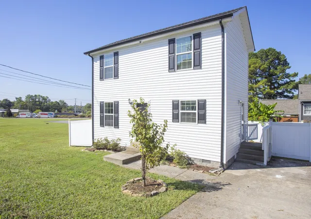 2nd image of 1310 Merritt St, Old Hickory, TN 37138 | MLS# 3011601