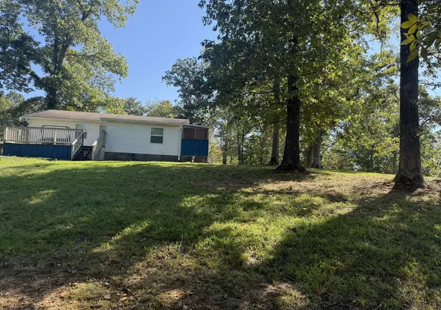 Homes for sale in Cadiz, KY | 83 Calhoun Avenue, Cadiz, KY 42211 | MLS# 3003405