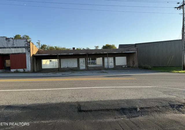 1st image of 301 E Central Ave, Jamestown, TN 38556 | MLS# 3003716