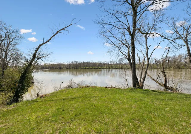 Homes for sale in Riddleton, TN | 20 Bledsoe Borough Ln, Riddleton, TN 37151 | MLS# 3011231