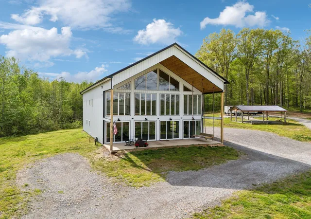 Photo 1 of Single family home for sale at 13128 Hwy 49, Erin, TN 37061 | MLS# 3012072 | Listing updated on 2025-12-23