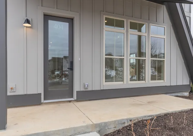 3rd image of 404 Morningside Mnr, Nashville, TN 37209 | MLS# 3006129