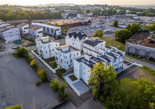 3rd image of 5631 Lenox Ave #Building Group 1, Nashville, TN 37209 | MLS# 3011261