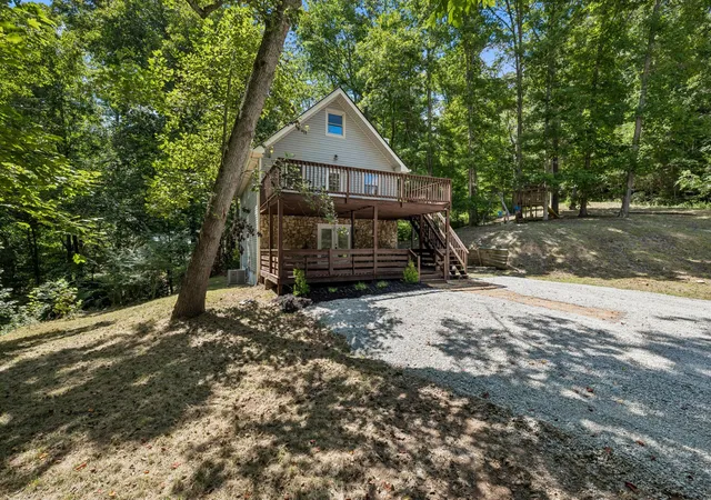 2nd image of 1111 Green Valley Dr, Ashland City, TN 37015 | MLS# 3006558