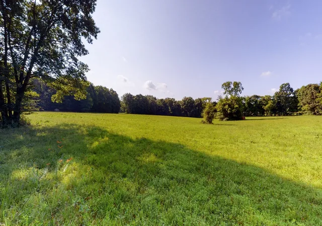 Photo 1 of Sale Pending at 14170 Central Pike, Mount Juliet, TN 37122 | MLS# 3006963 | Listing updated on 2025-12-29
