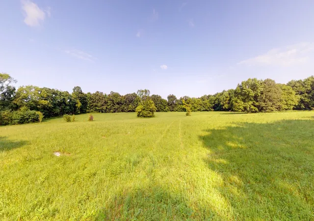 Photo 3 of Sale Pending at 14170 Central Pike, Mount Juliet, TN 37122 | MLS# 3006963 | Listing updated on 2025-12-29