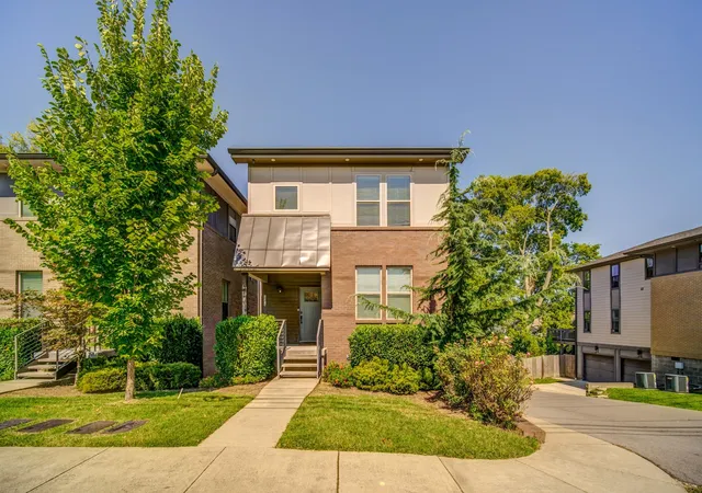 2nd image of 502 Southgate Ave, Nashville, TN 37203 | MLS# 3011608