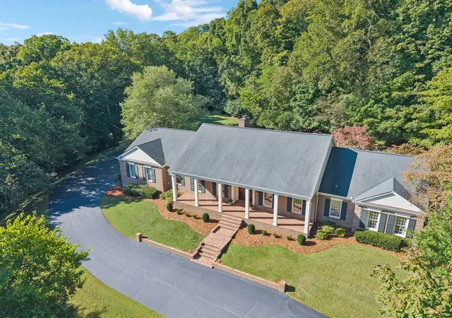 87th image of 1 Saint James Pl, Nashville, TN 37215 | MLS# 3009151