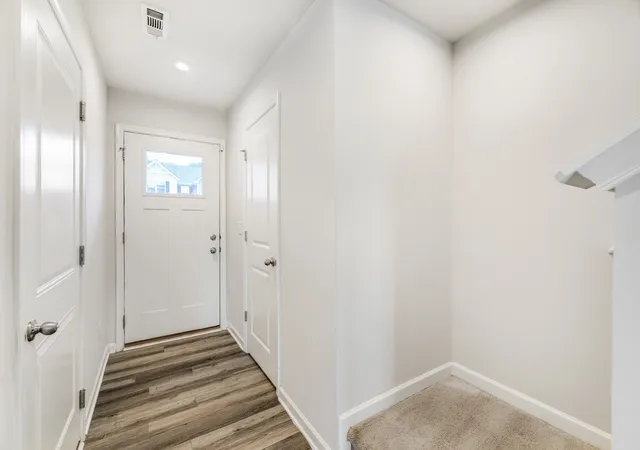 Photo 4 of Townhouse for sale at 304 Sunnyview Dr, Lebanon, TN 37090 | MLS# 3012274 | Listing updated on 2025-12-18