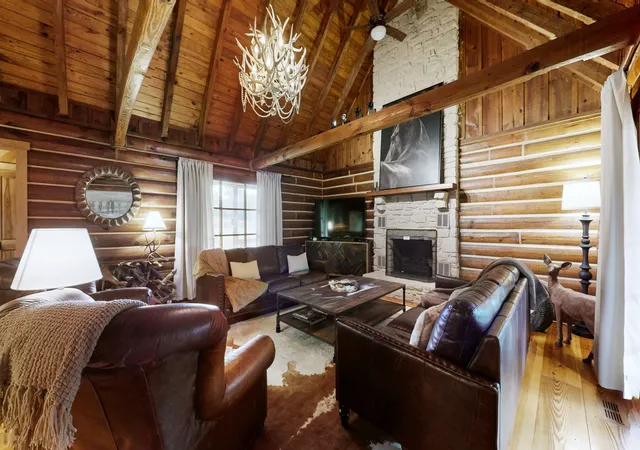 Photo 1 of Single family home for sale at 2739 Thompson Station Rd E, Thompsons Station, TN 37179 | MLS# 3015160 | Listing updated on 2025-11-22