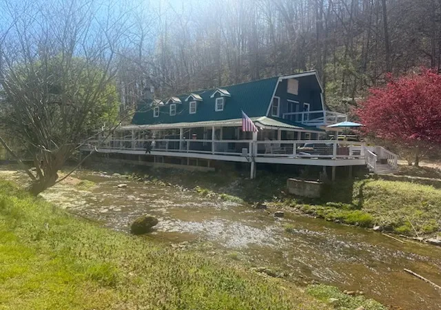 Photo 1 of Single family home for sale at 4073 New Hwy 96 W, Franklin, TN 37064 | MLS# 3164317 | Listing updated on 2026-10-28