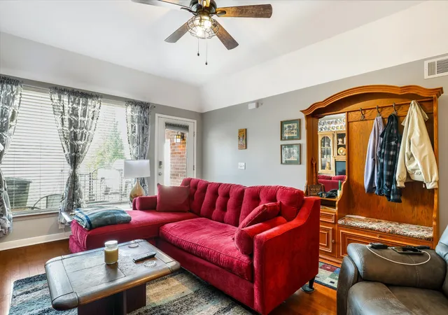 Photo 4 of Condo for sale at 708 Bracken Trl, Nashville, TN 37214 | MLS# 3181855 | Listing updated on 2026-07-17