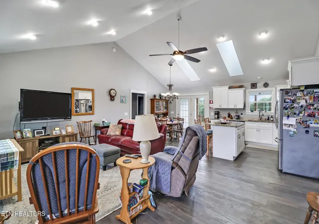 image of 611 Imperial Dr, Sparta, TN 38583 | MLS# 3007641