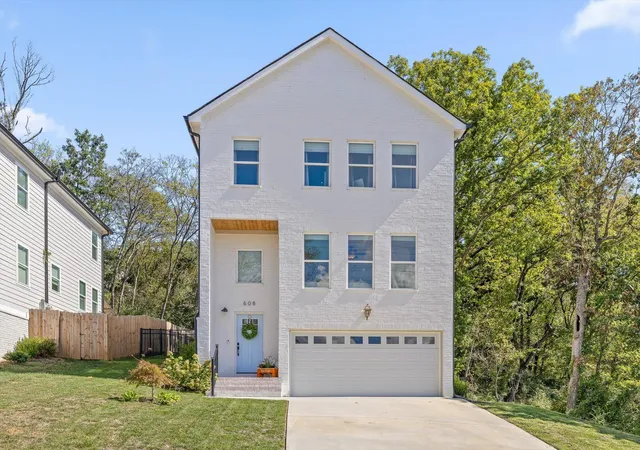 Photo 1 of Single family home for sale at 608 Ladd Avenue, Chattanooga, TN 37405 | MLS# 3007978 | Listing updated on 2025-11-24
