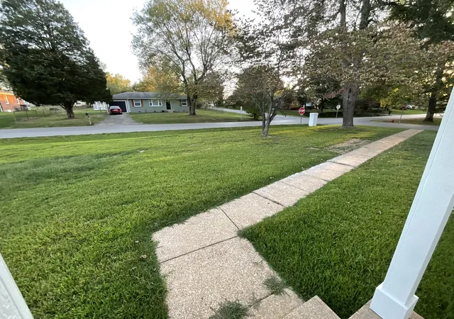 3rd image of 38 Hillsboro Rd, Clarksville, TN 37042 | MLS# 3009007
