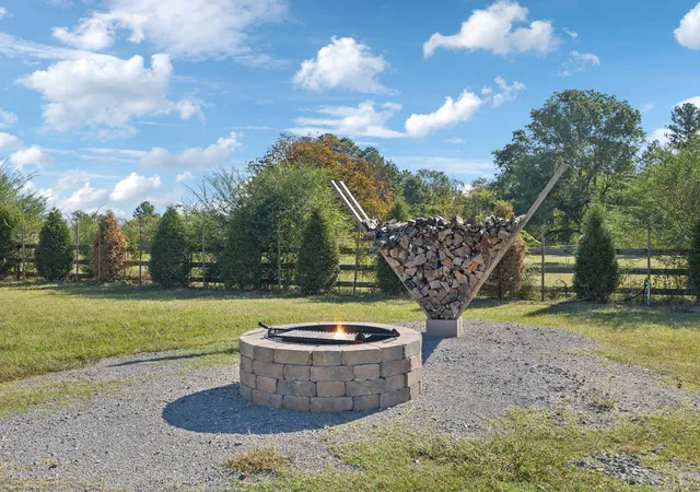 Photo 3 of Single family home for sale at 1856 Mires Rd, Mount Juliet, TN 37122 | MLS# 3013555 | Listing updated on 2026-10-29