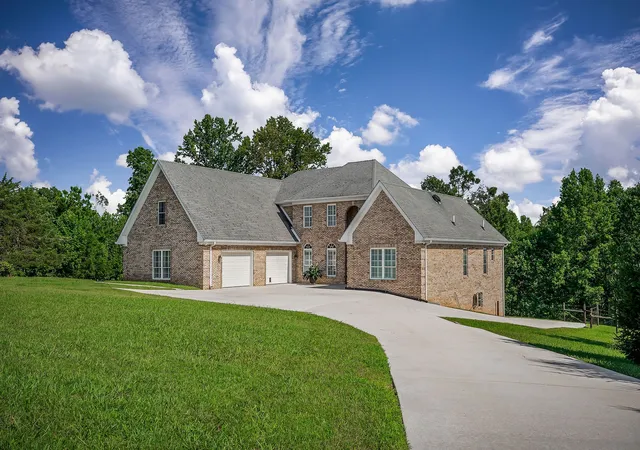 2nd image of 8725 Sparta Hwy, Sparta, TN 38583 | MLS# 3012448
