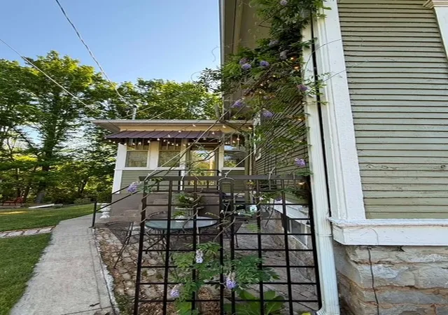 Homes for sale in Mc Minnville, TN | 215 W Sparta St, Mc Minnville, TN 37110 | MLS# 3012500