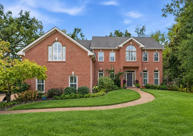 Photo 1 of Single family home for sale at 6781 Autumnwood Dr, Nashville, TN 37221 | MLS# 3547078 | Listing updated on 2026-09-14