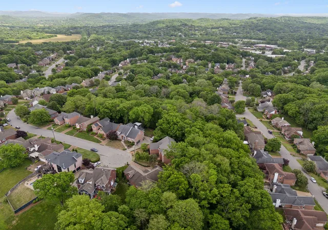 Photo 65 of Single family home for sale at 6781 Autumnwood Dr, Nashville, TN 37221 | MLS# 3547078 | Listing updated on 2026-09-14