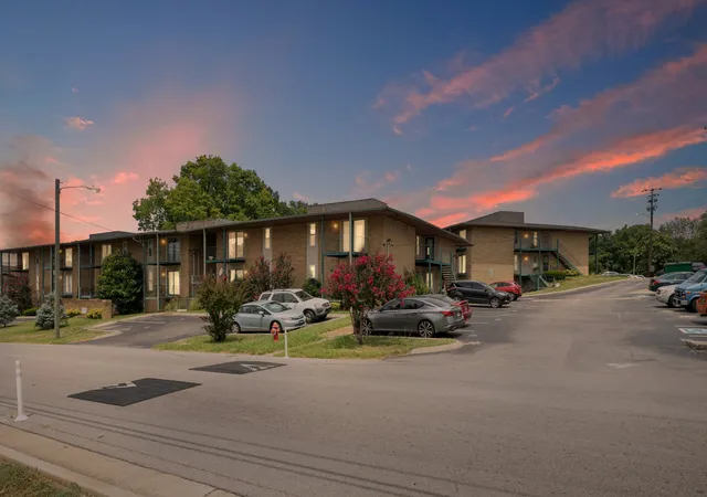 1st image of 555 N Dupont Ave, Madison, TN 37115 | MLS# 3013392