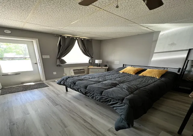 Listing Photo 2 - Condo for sale in building located at 917 S High St, Columbia, TN 38401 - Unit #
