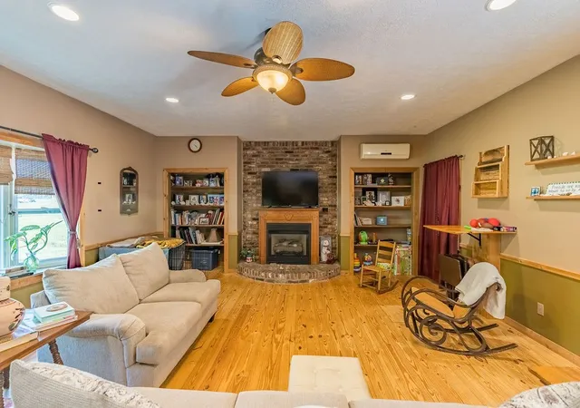 4th image of 139 S Sunset Cir, Hopkinsville, KY 42240 | MLS# 3013464